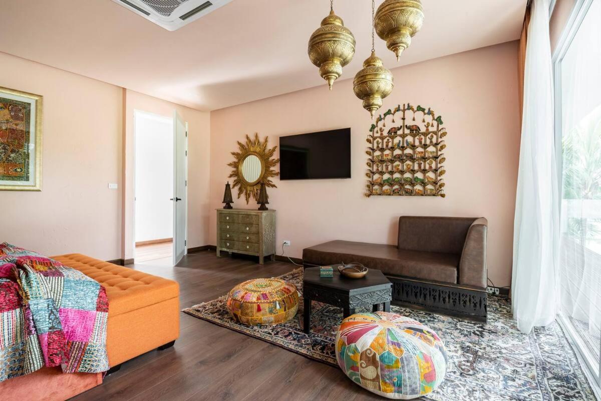 Palm Villa - Award Winning Modern Luxury & Exclusive Villa Resort Chiang Mai Buitenkant foto