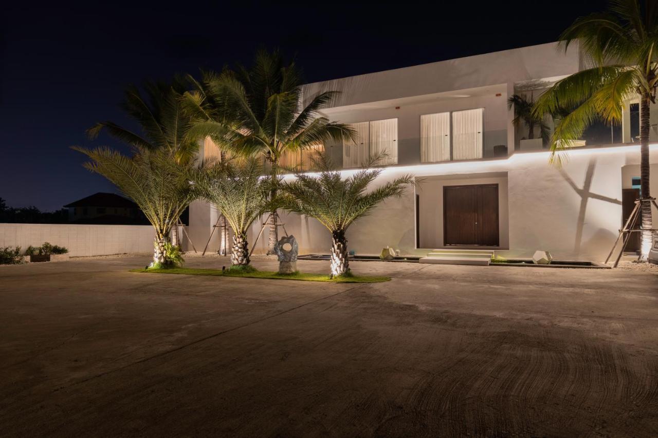 Palm Villa - Award Winning Modern Luxury & Exclusive Villa Resort Chiang Mai Buitenkant foto